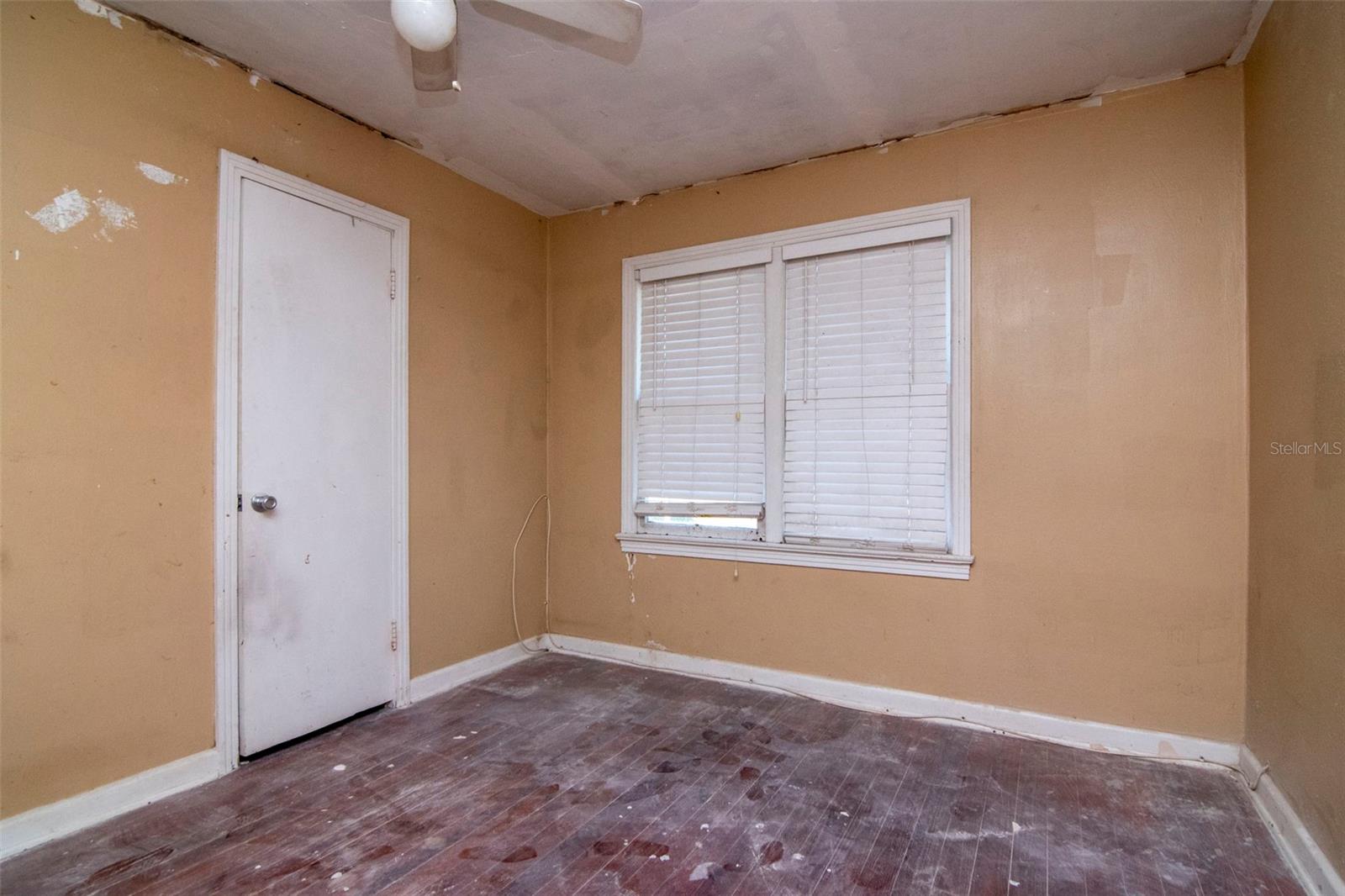 Image 12 of 24 For 1405 Cherry Street