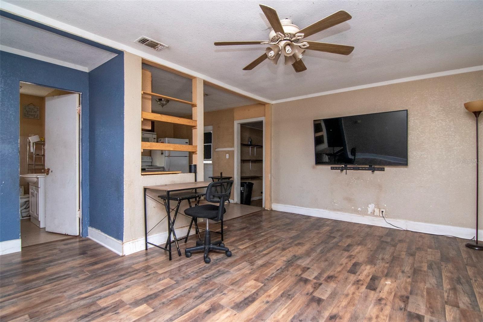 Image 7 of 24 For 1405 Cherry Street