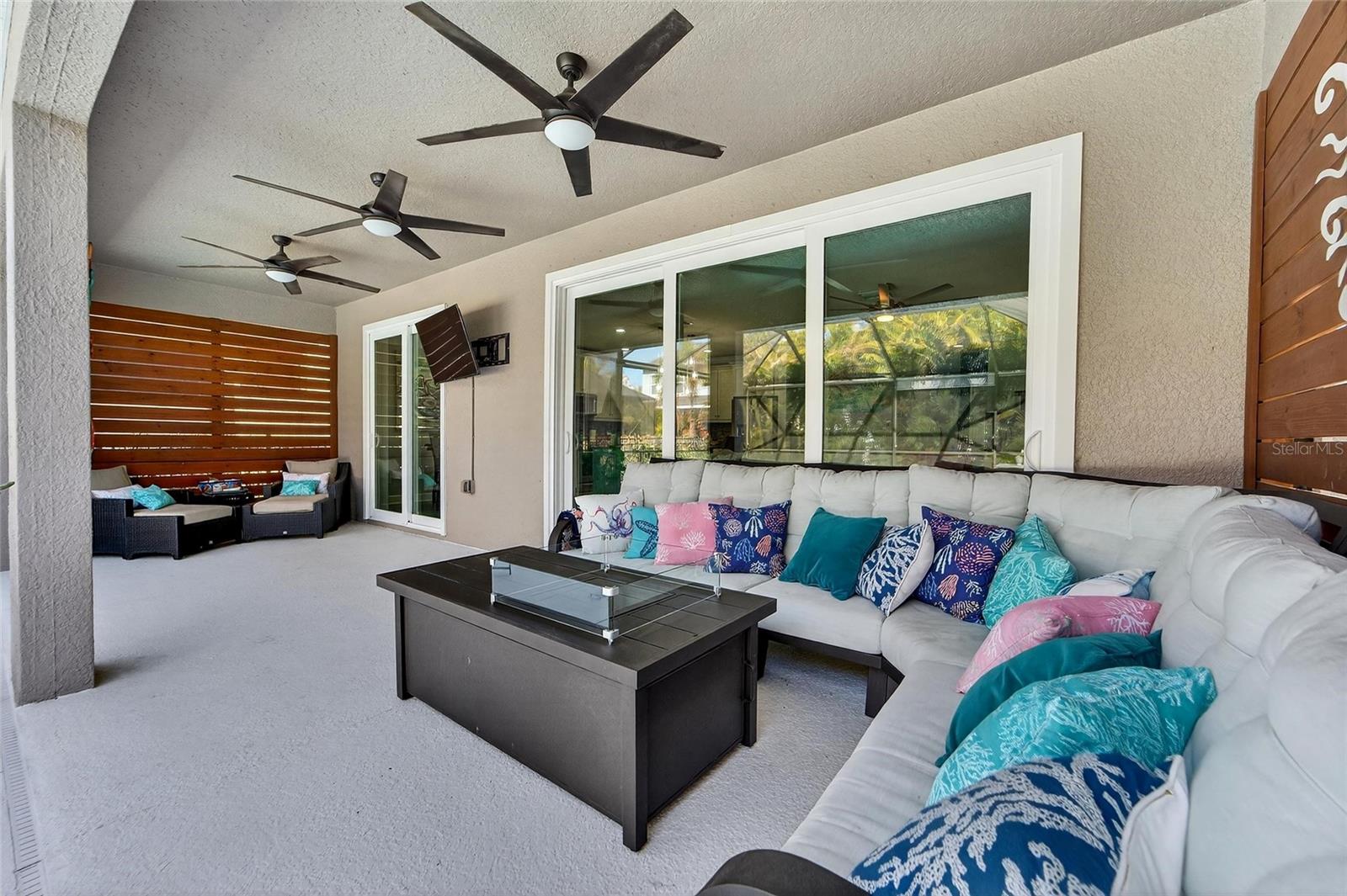 Image 3 of 87 For 7504 Lantern Park Avenue