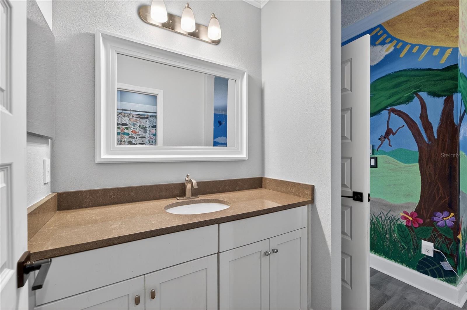 Image 32 of 87 For 7504 Lantern Park Avenue