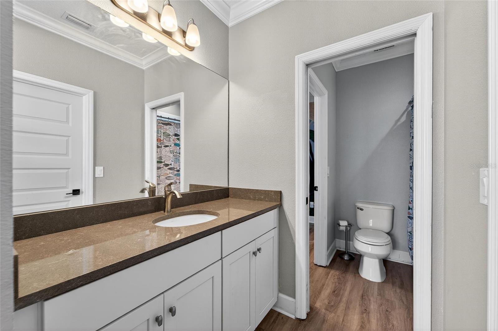 Image 33 of 87 For 7504 Lantern Park Avenue