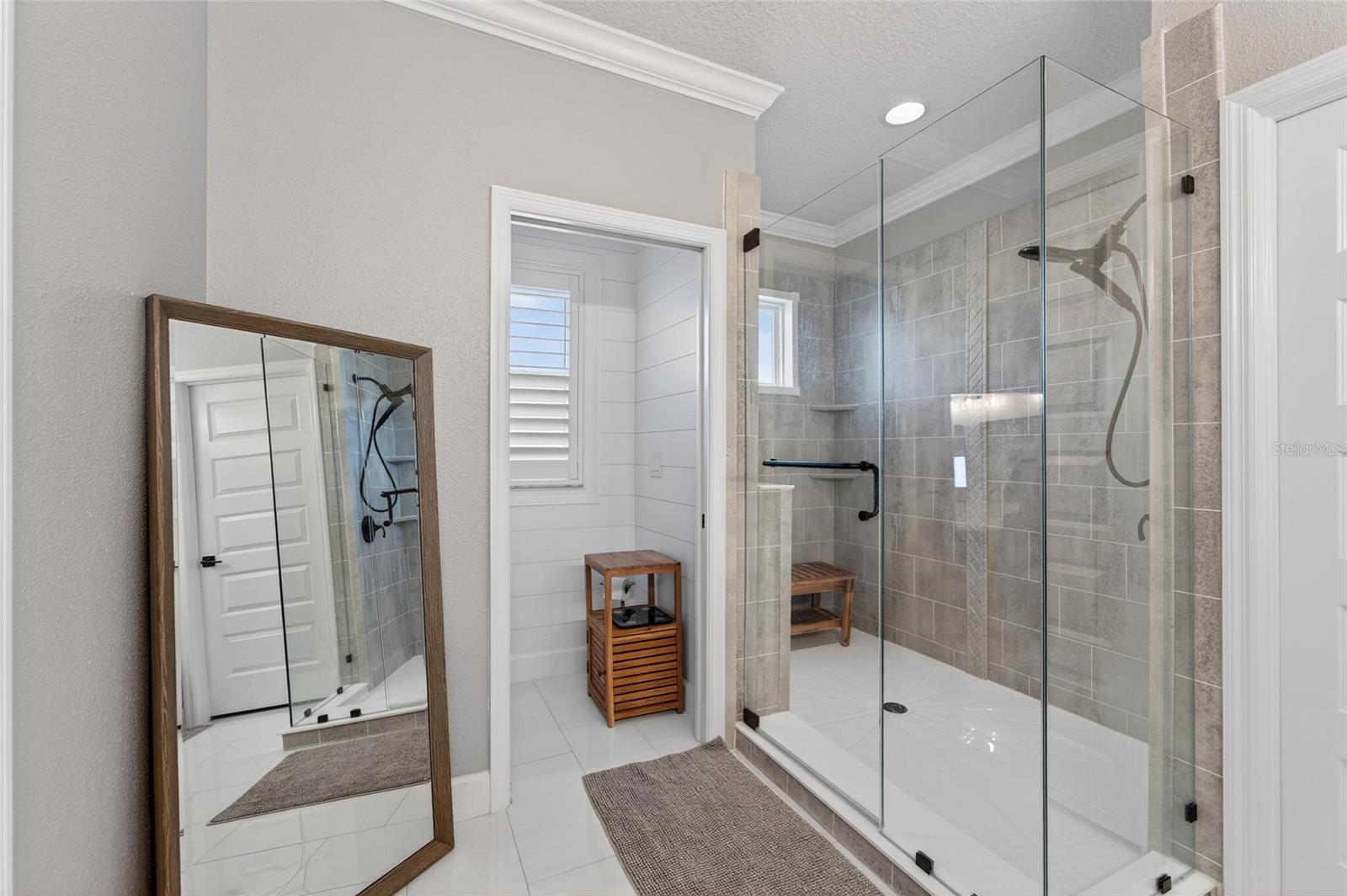 Image 38 of 87 For 7504 Lantern Park Avenue