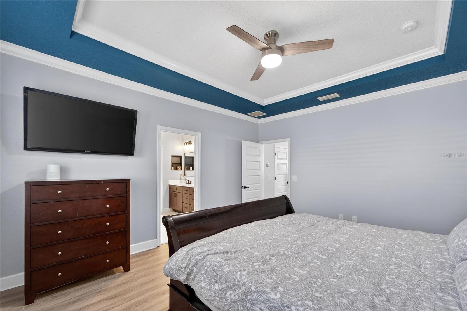 Image 41 of 87 For 7504 Lantern Park Avenue