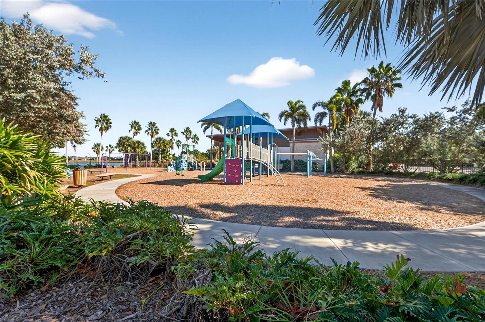 Image 46 of 87 For 7504 Lantern Park Avenue