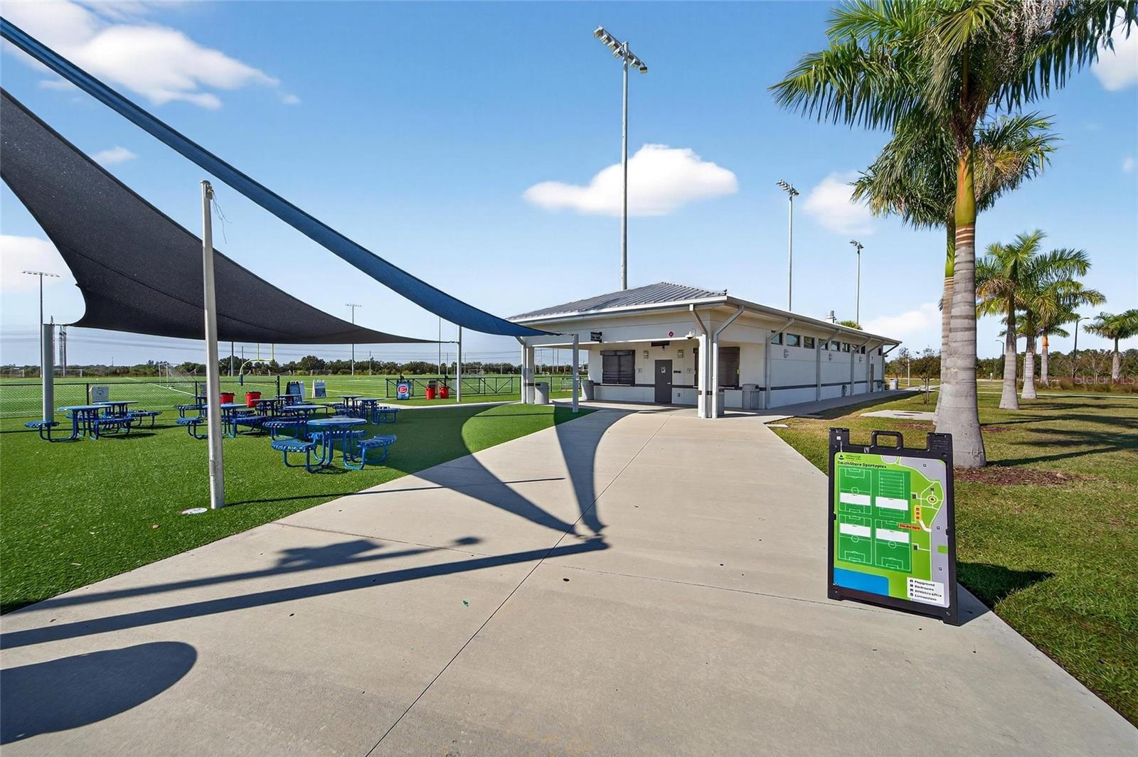 Image 61 of 87 For 7504 Lantern Park Avenue