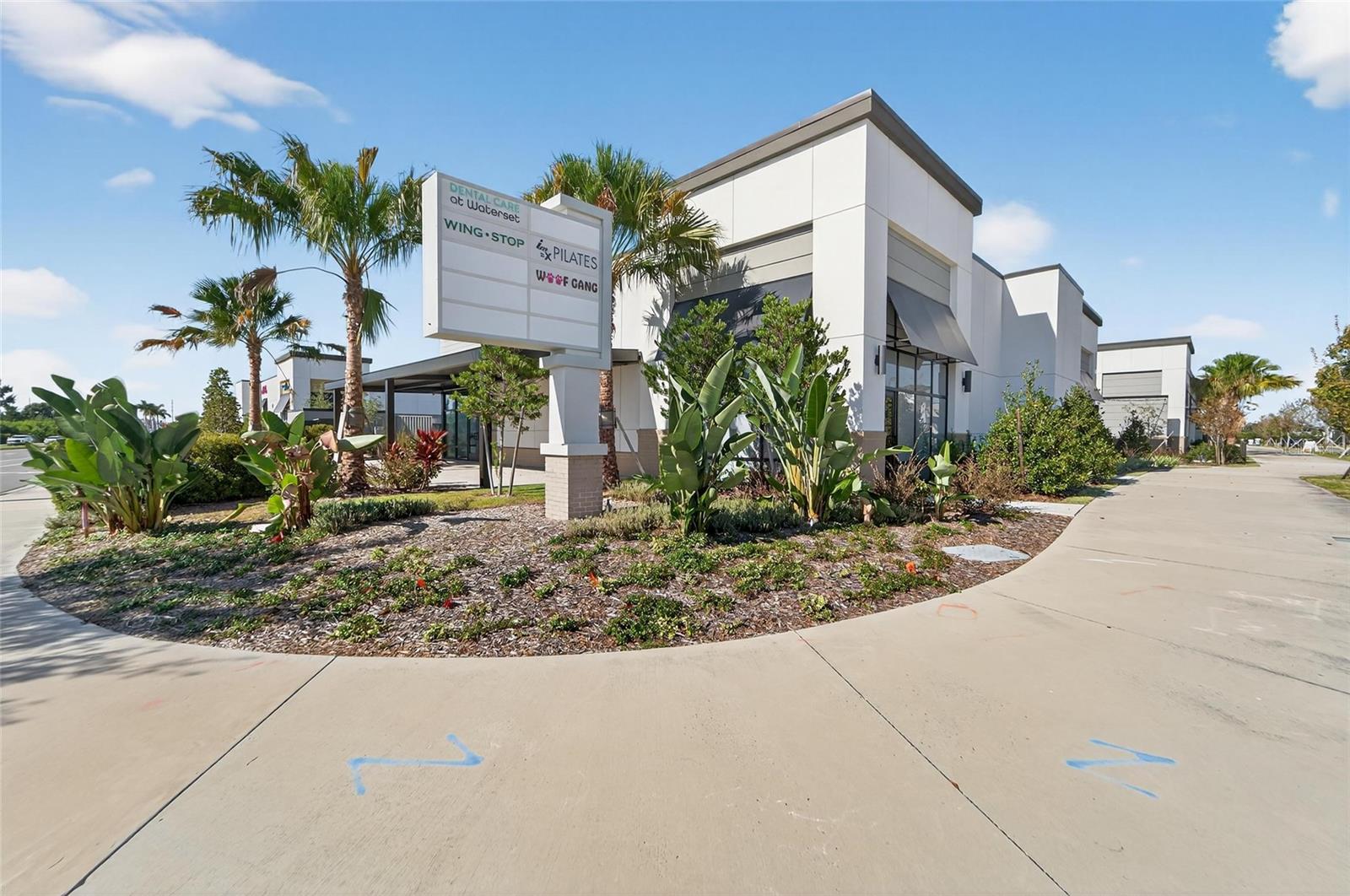 Image 66 of 87 For 7504 Lantern Park Avenue