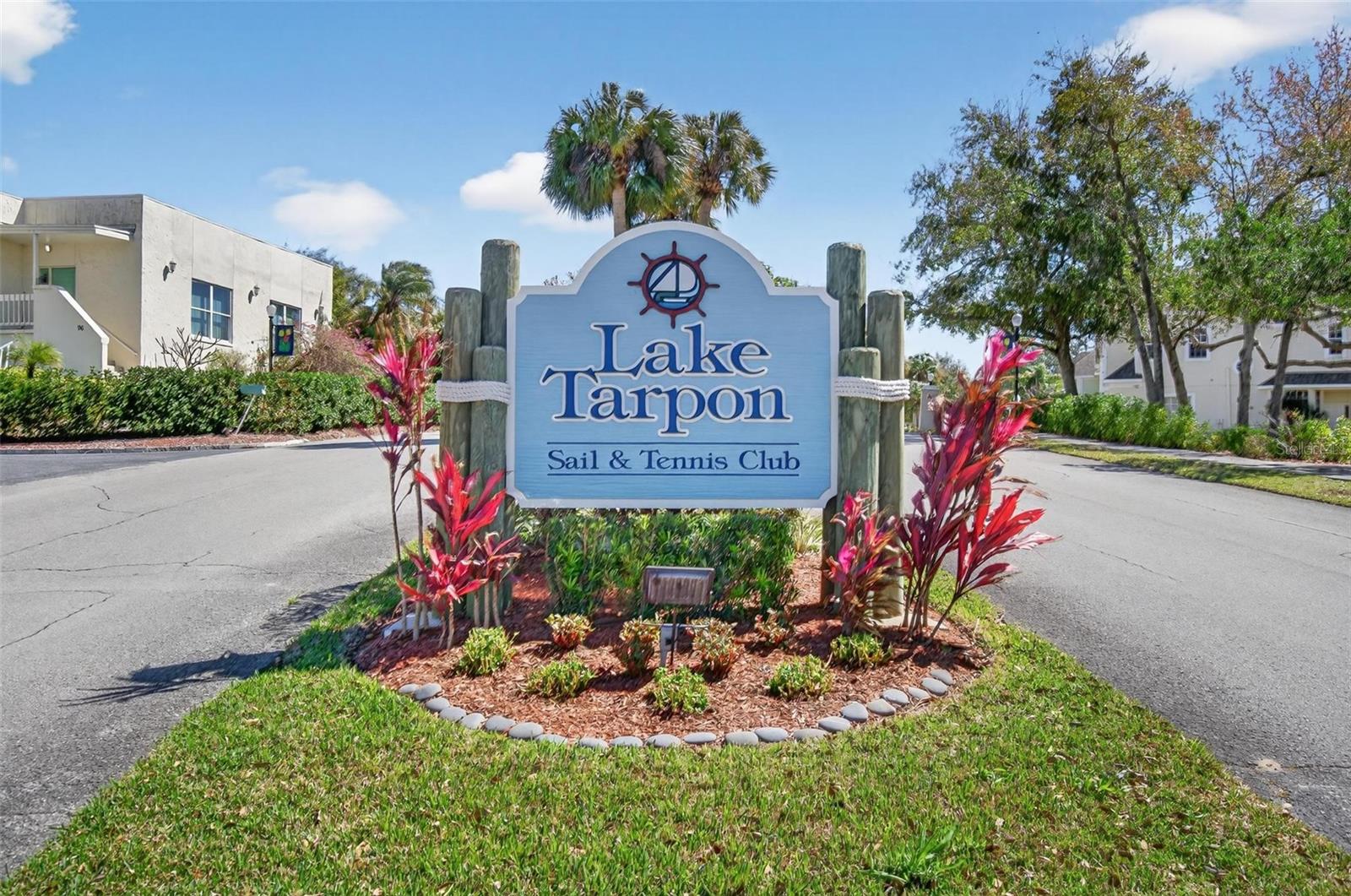 Details for 90 Highland Avenue 102, TARPON SPRINGS, FL 34689