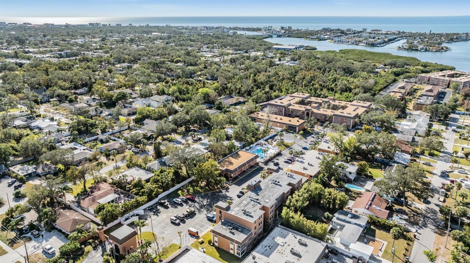 Image 36 of 37 For 12760 Indian Rocks Road 104