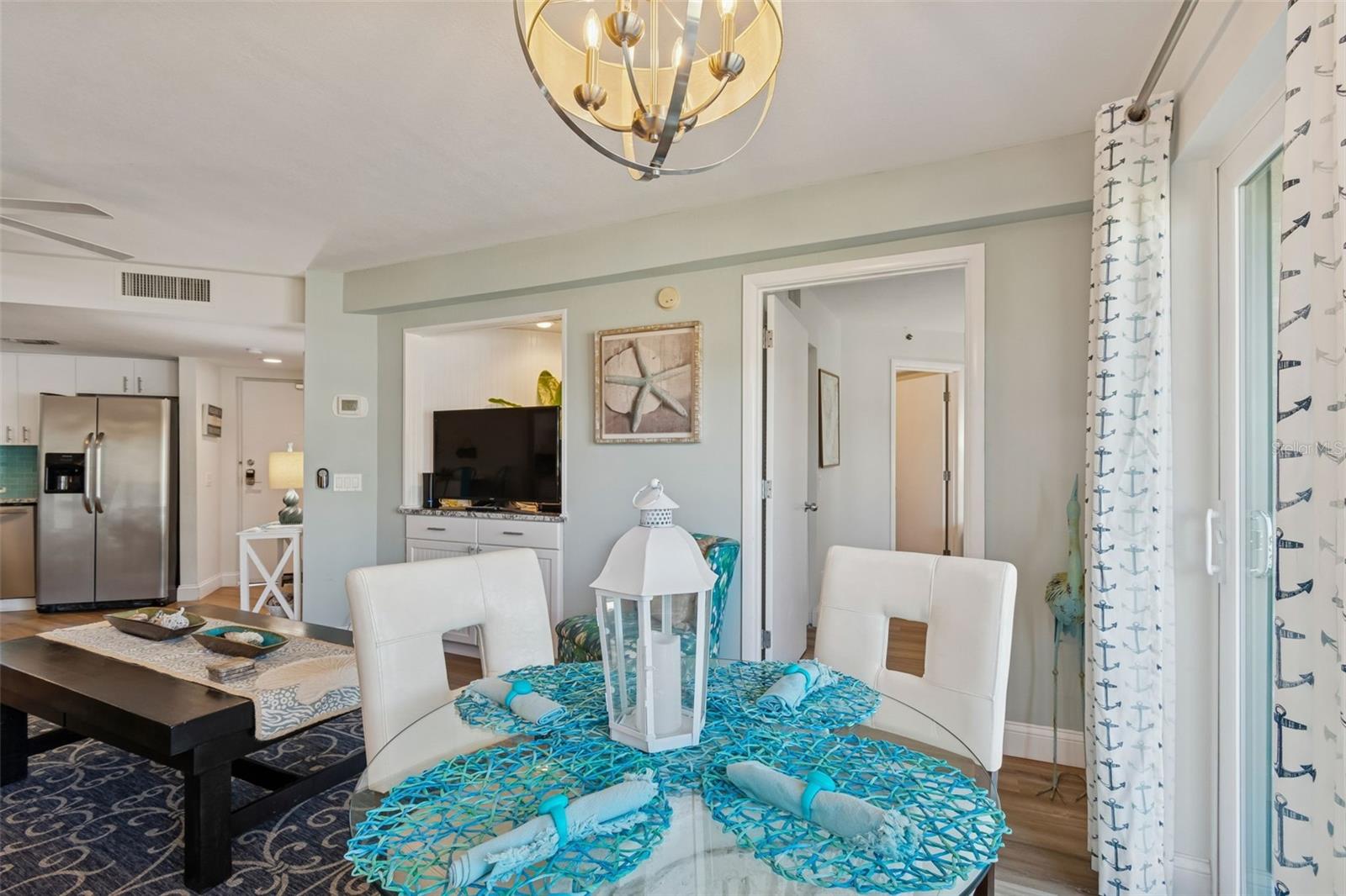 Image 13 of 41 For 4510 Gulf Boulevard 207