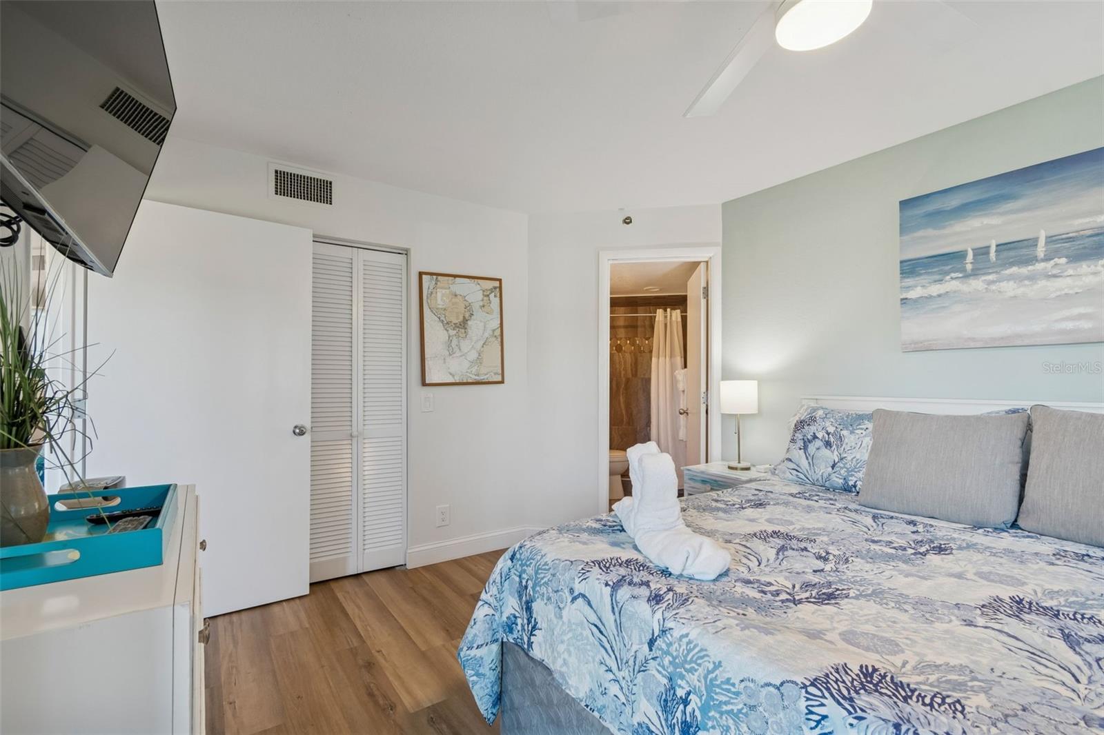 Image 16 of 41 For 4510 Gulf Boulevard 207