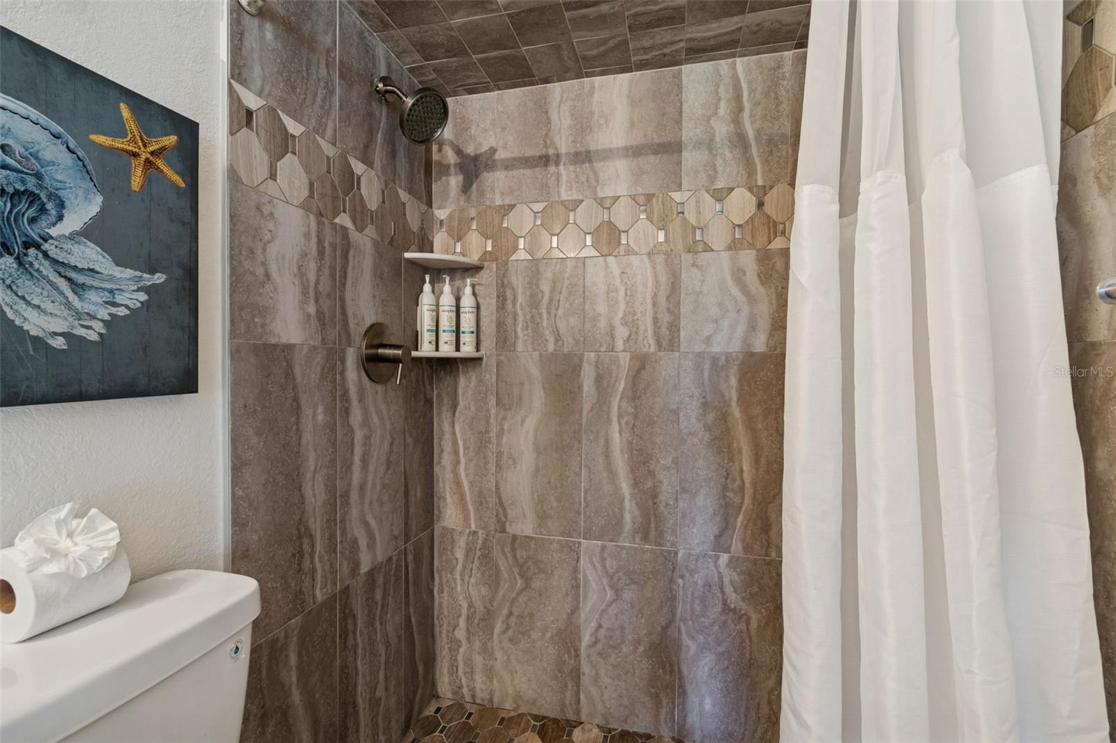 Image 18 of 41 For 4510 Gulf Boulevard 207