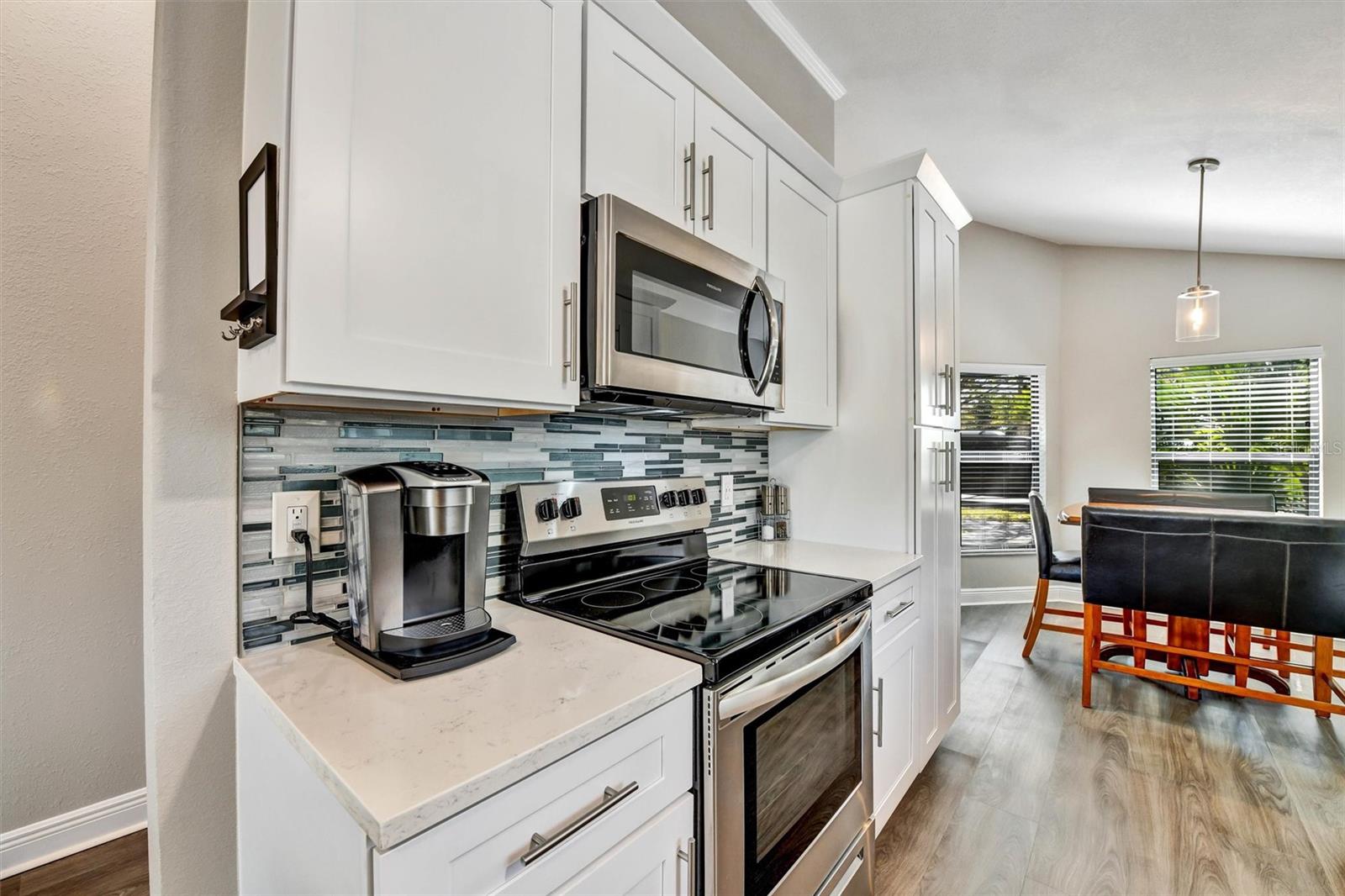 Image 10 of 53 For 1148 Falcon Drive 3