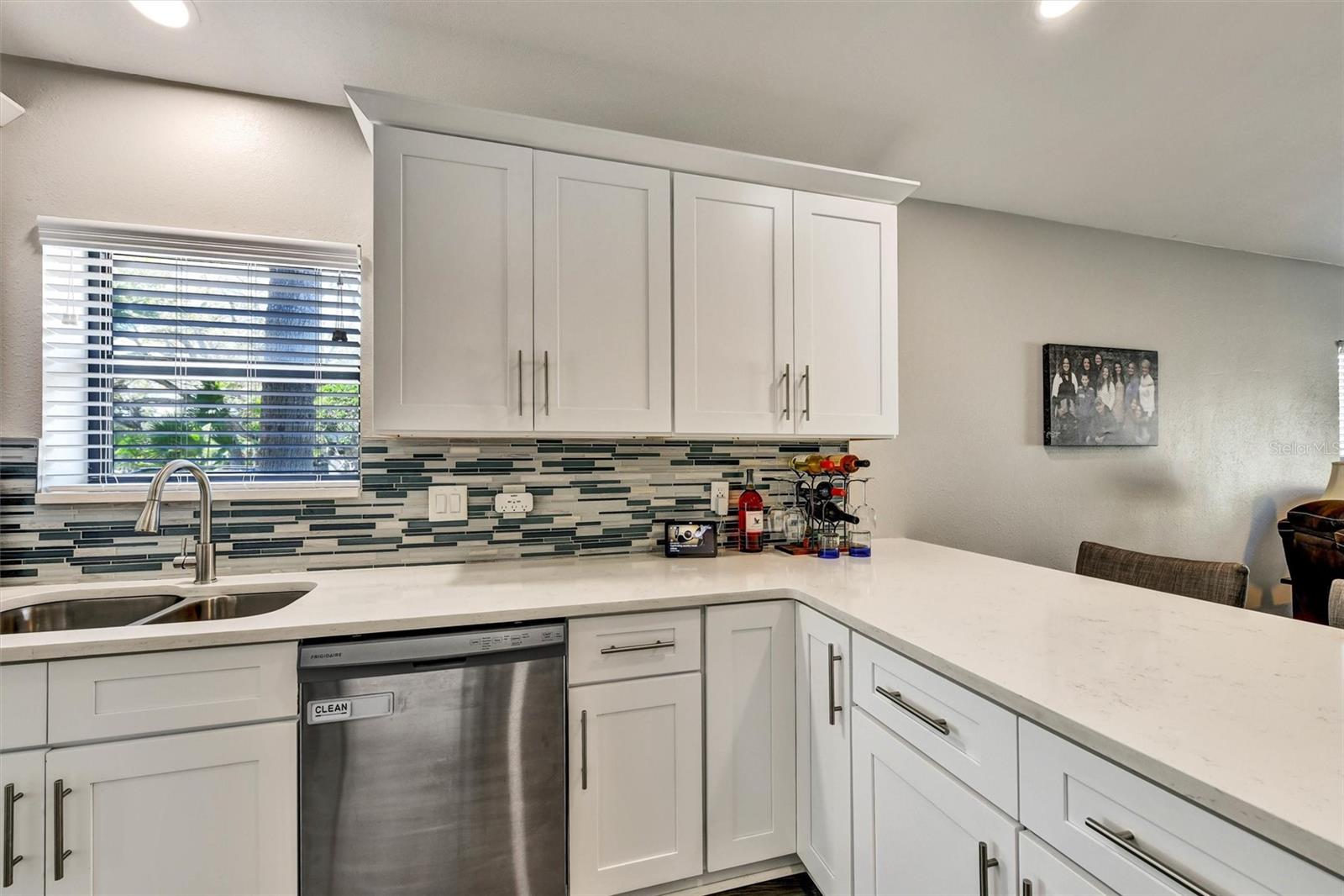 Image 13 of 53 For 1148 Falcon Drive 3