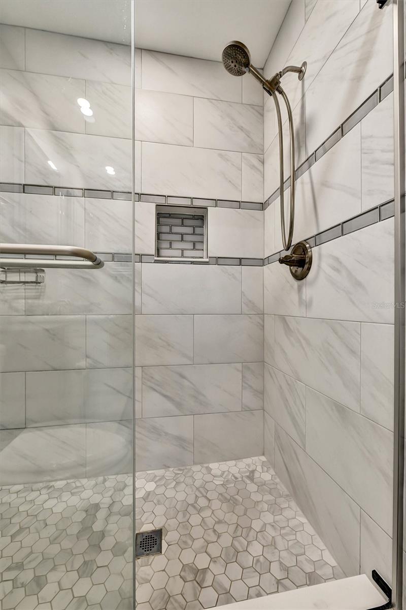 Image 30 of 53 For 1148 Falcon Drive 3