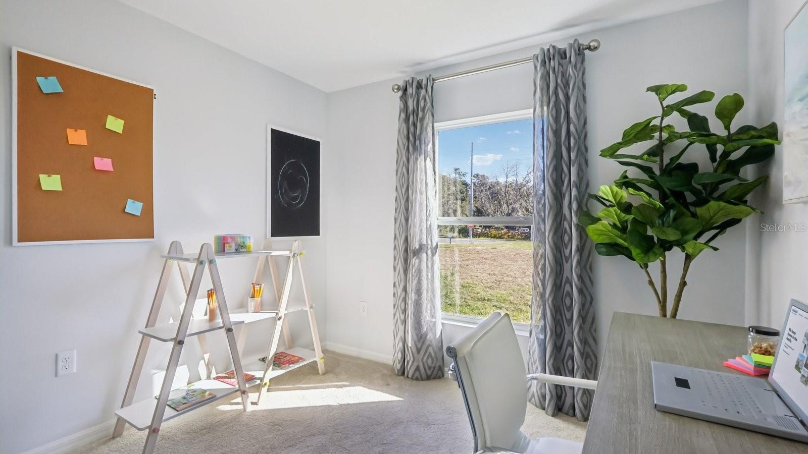 Listing photo id 24 for 15033 Crosshall Stream Drive