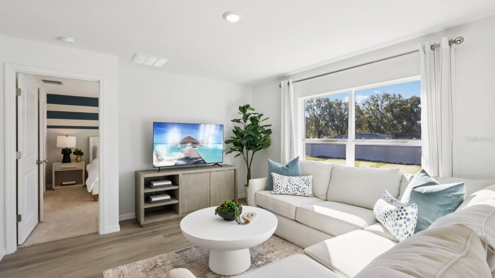 Listing photo id 3 for 15033 Crosshall Stream Drive