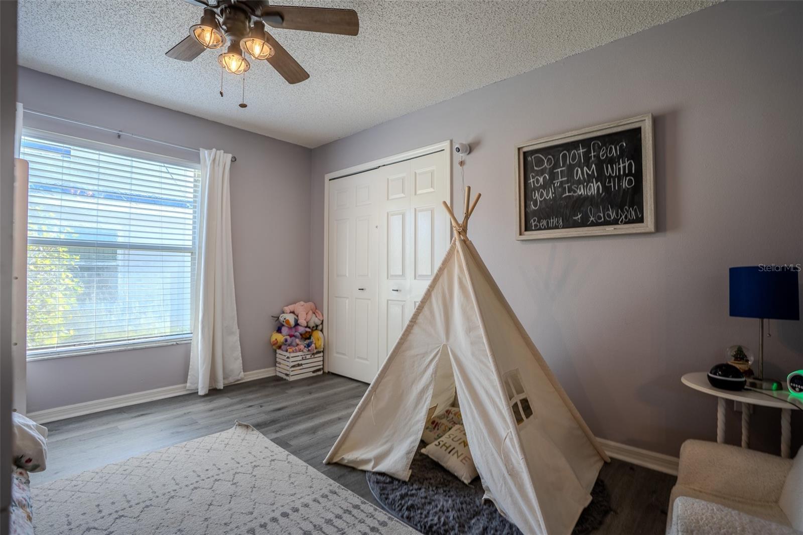 Image 18 of 43 For 1129 Daleside Lane