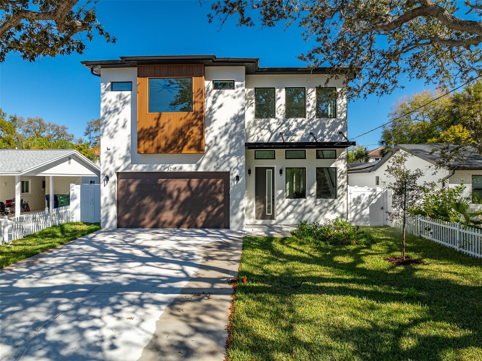 Image 2 of 32 For 3215 Price Avenue