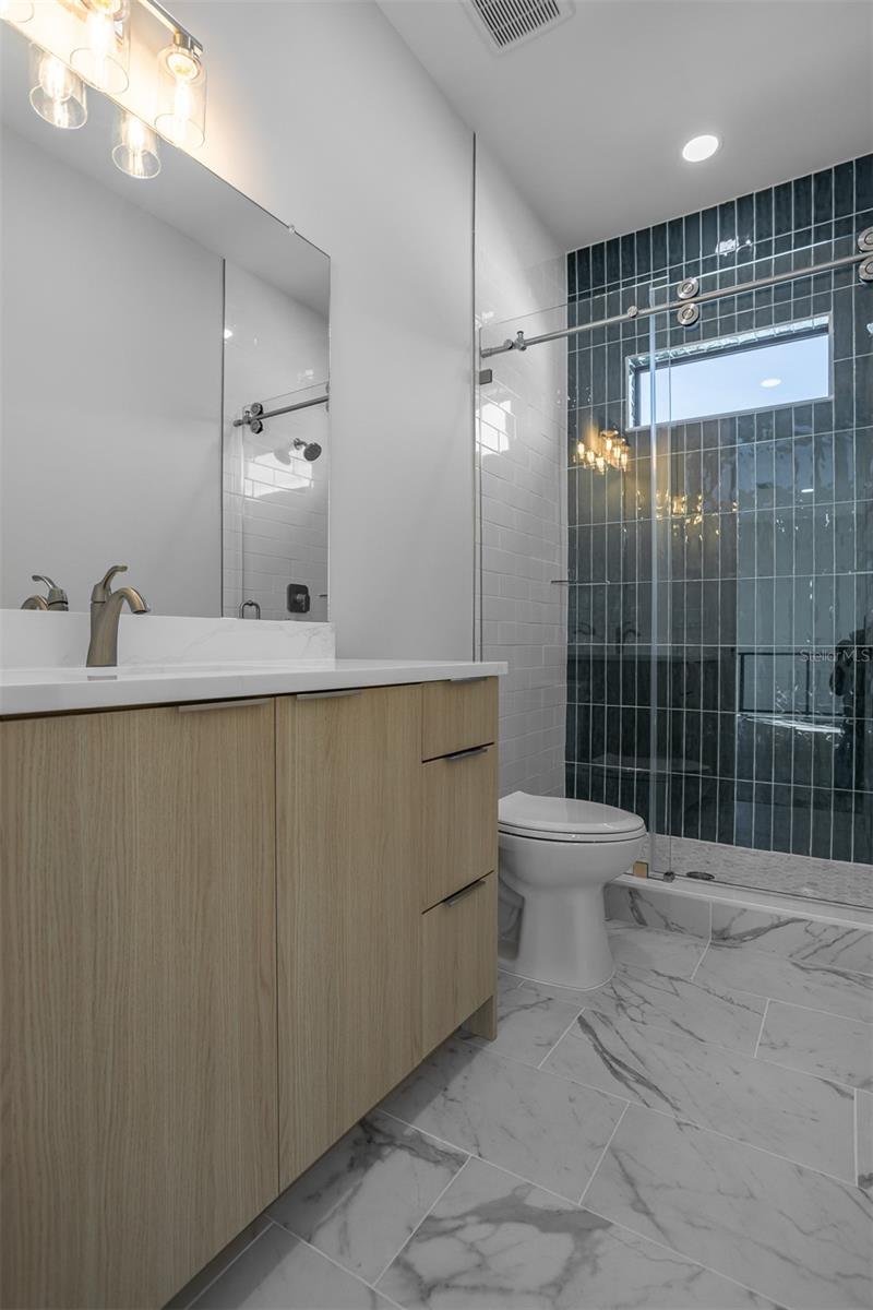 Image 20 of 32 For 3215 Price Avenue