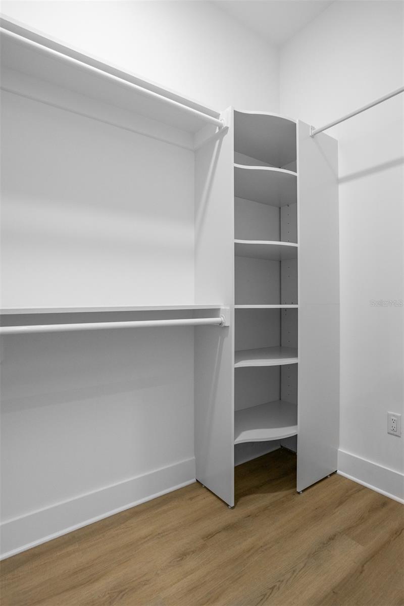 Image 26 of 32 For 3215 Price Avenue