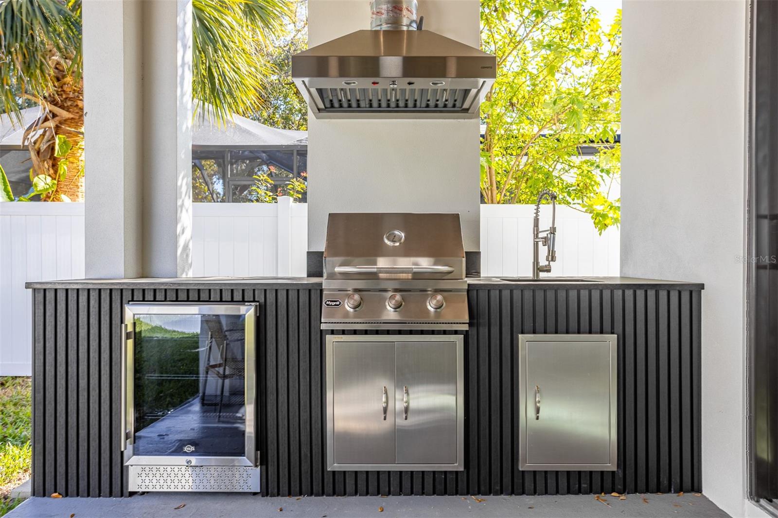 Image 29 of 32 For 3215 Price Avenue