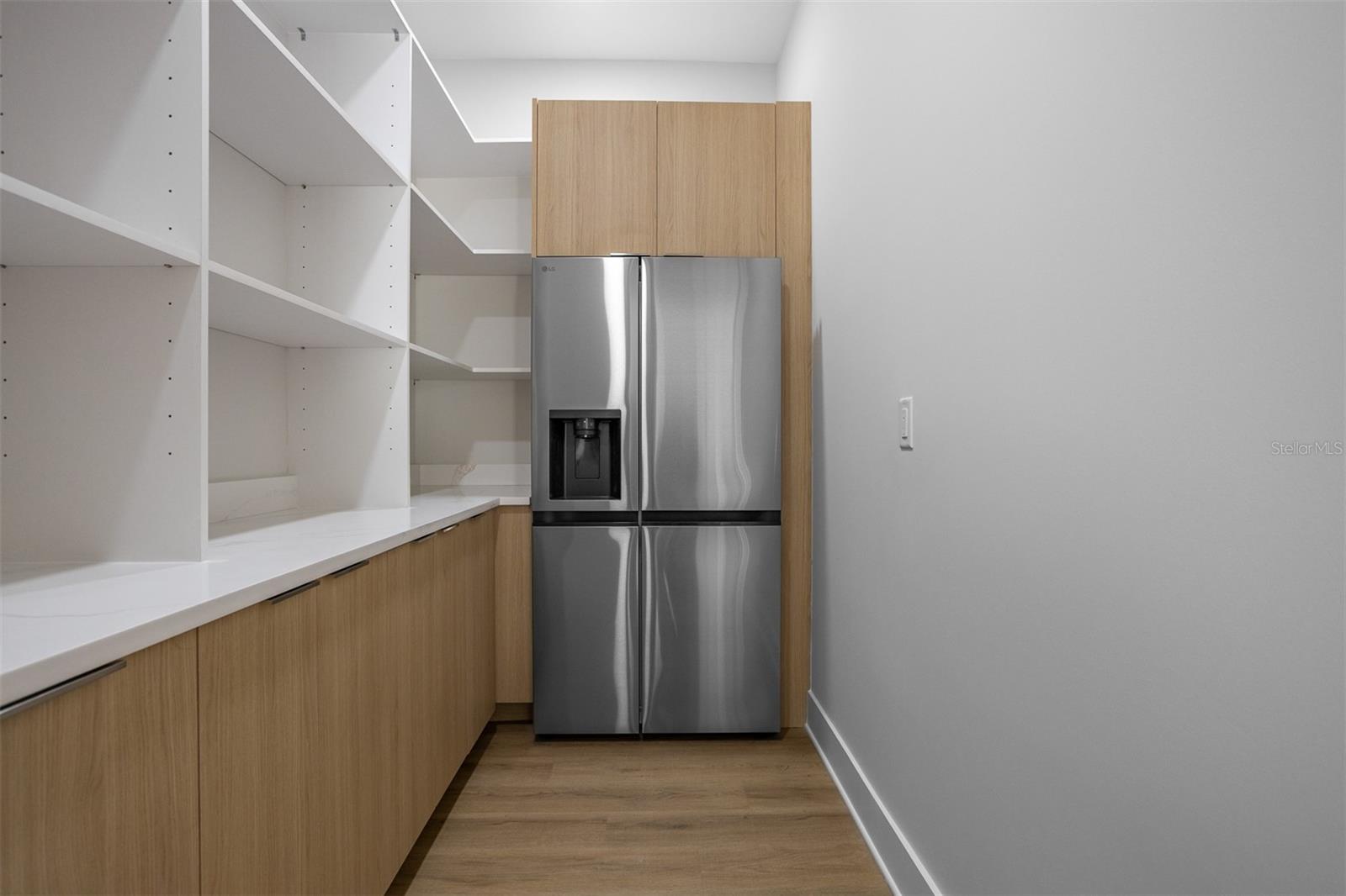 Image 8 of 32 For 3215 Price Avenue