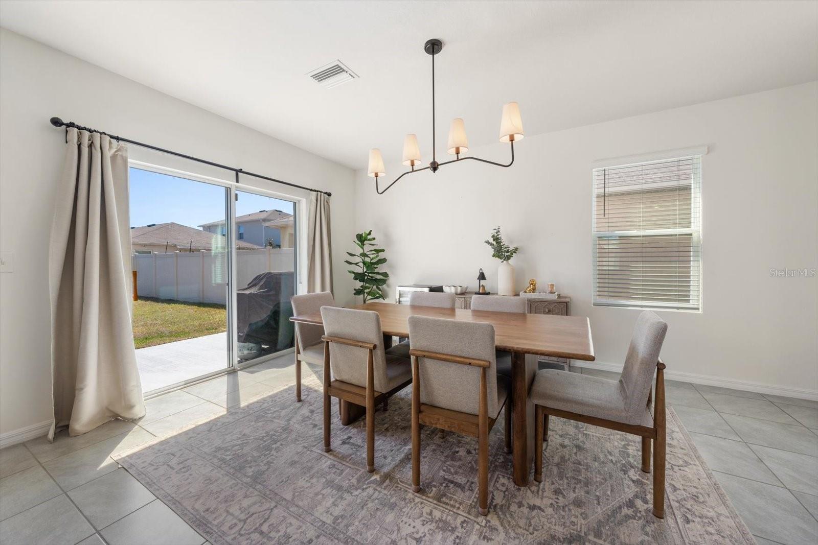 Image 11 of 50 For 16176 Soft Fern Trace