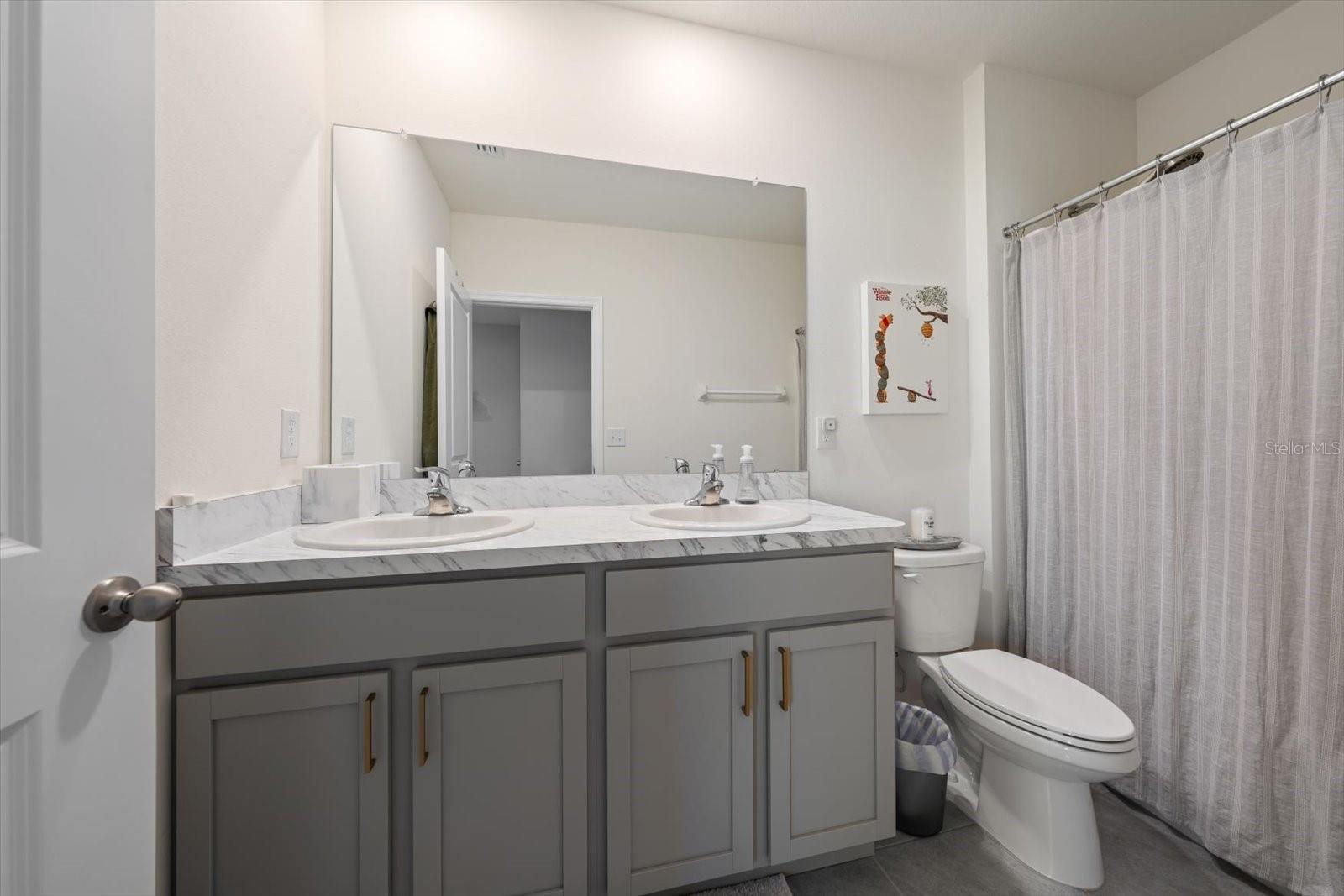 Image 25 of 50 For 16176 Soft Fern Trace