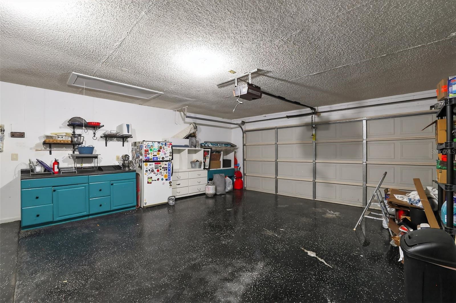 Listing photo id 29 for 4628 Cloverlawn Drive