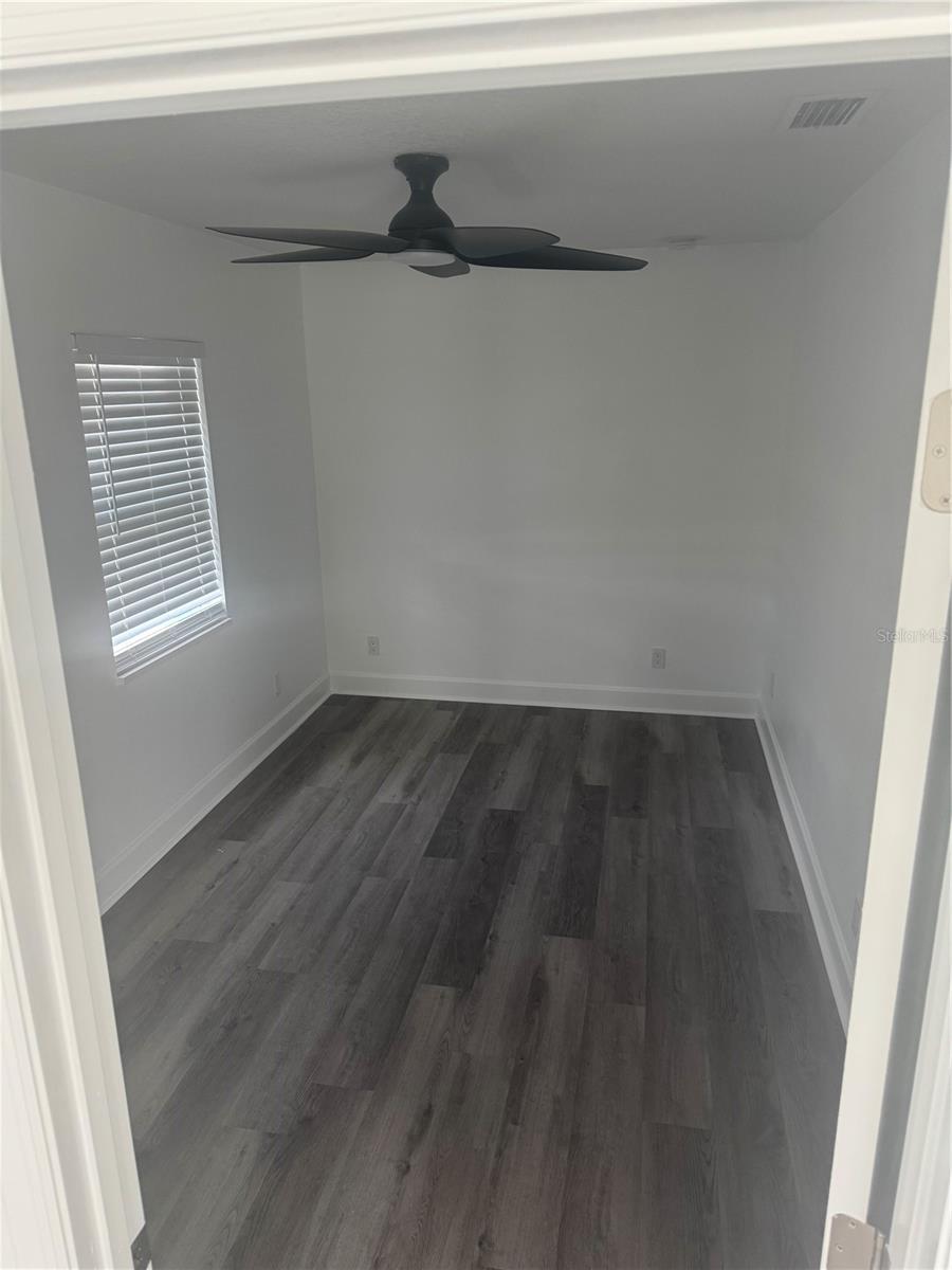 Image 13 of 19 For 3527 18th Avenue S