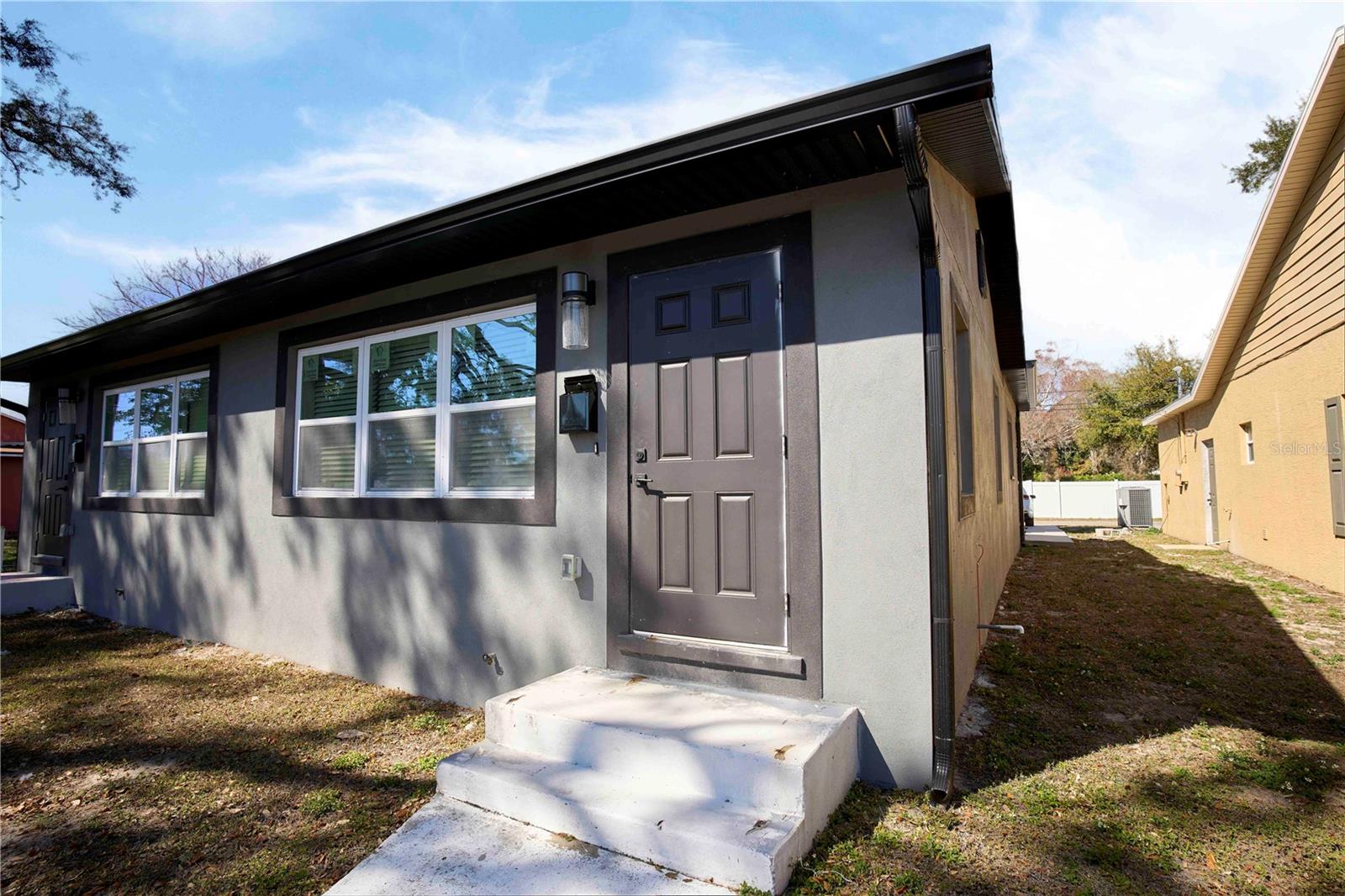 Image 5 of 19 For 3527 18th Avenue S