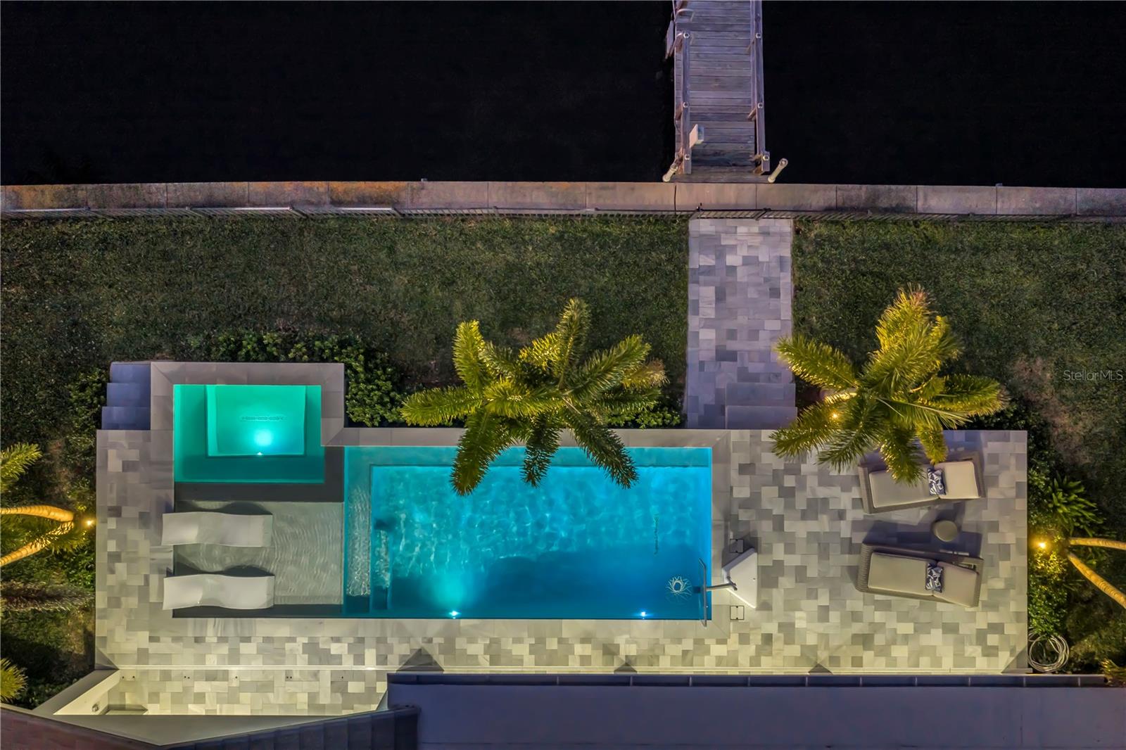 Image 50 of 63 For 1093 42nd Avenue Ne