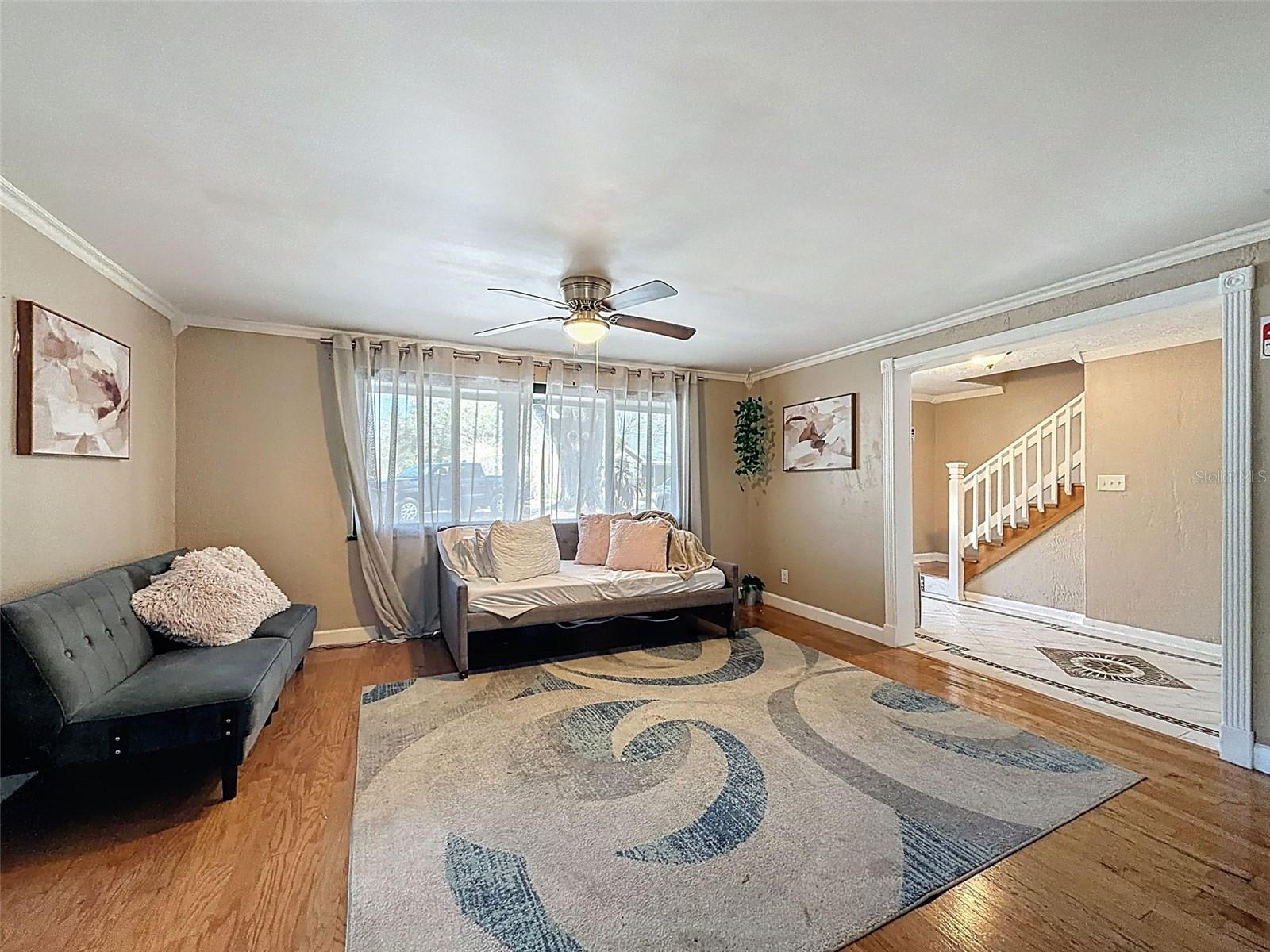 Listing photo id 11 for 2206 Howard Lane