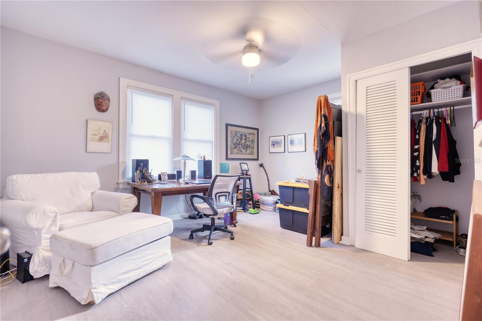 Listing photo id 8 for 735 26th Avenue S