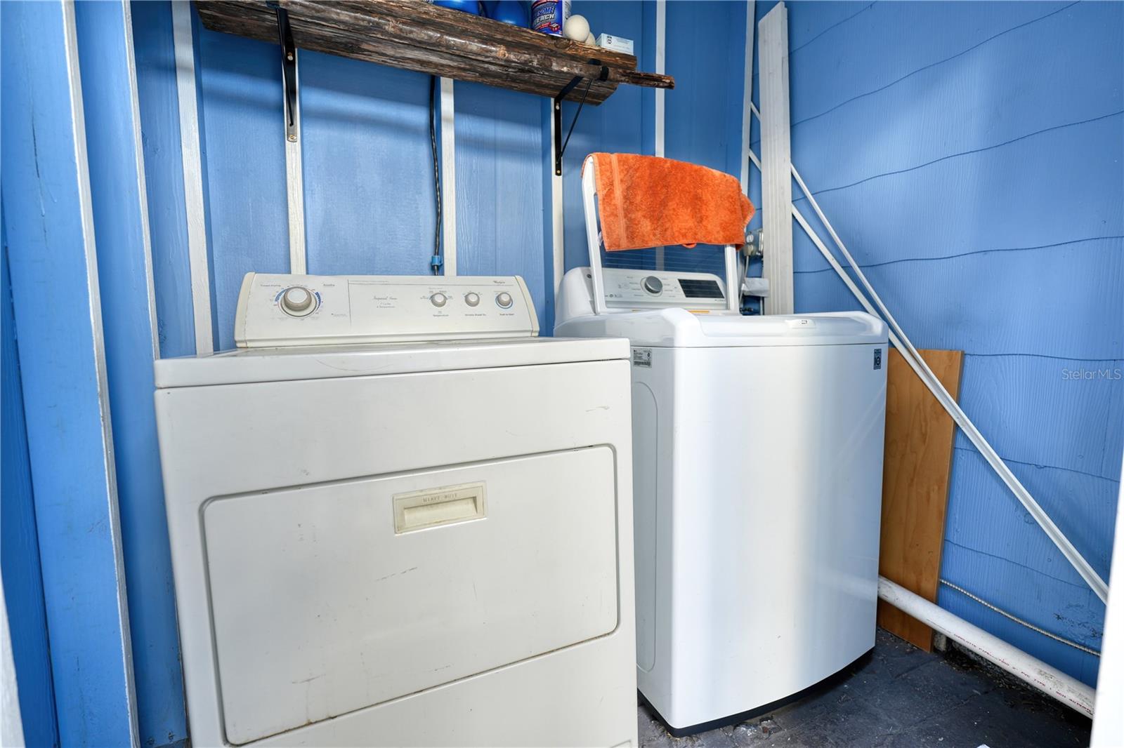 Listing photo id 20 for 735 26th Avenue S