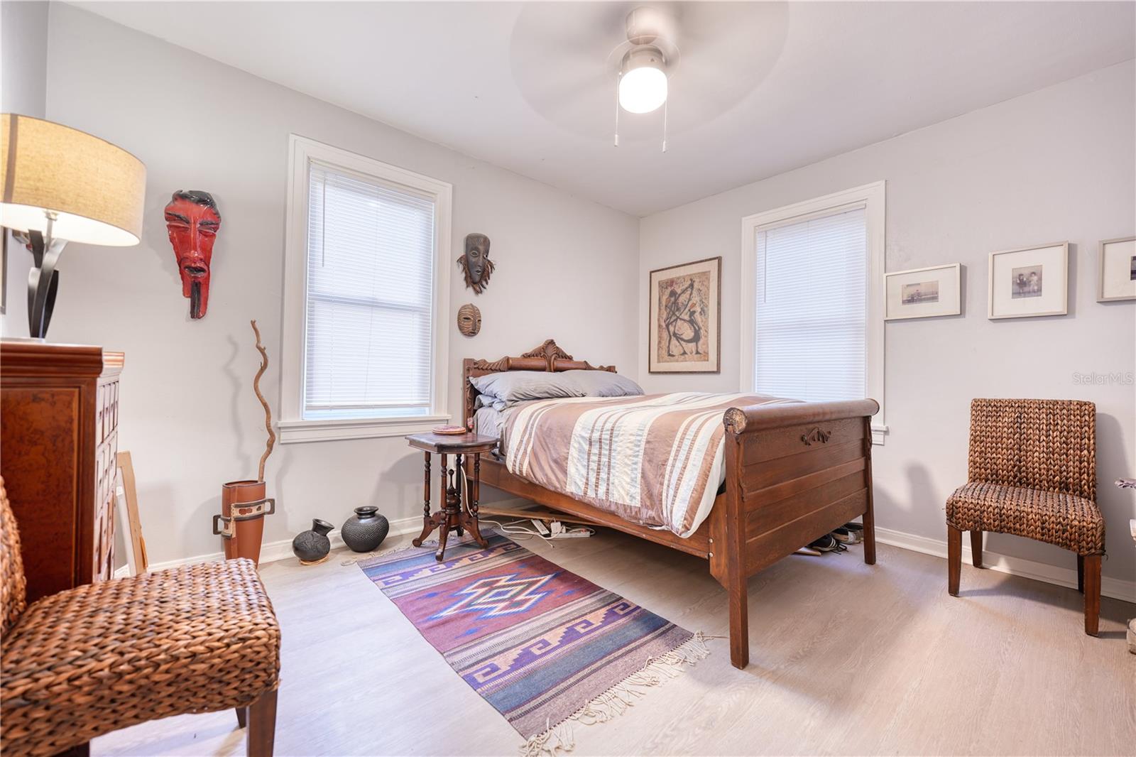 Listing photo id 4 for 735 26th Avenue S