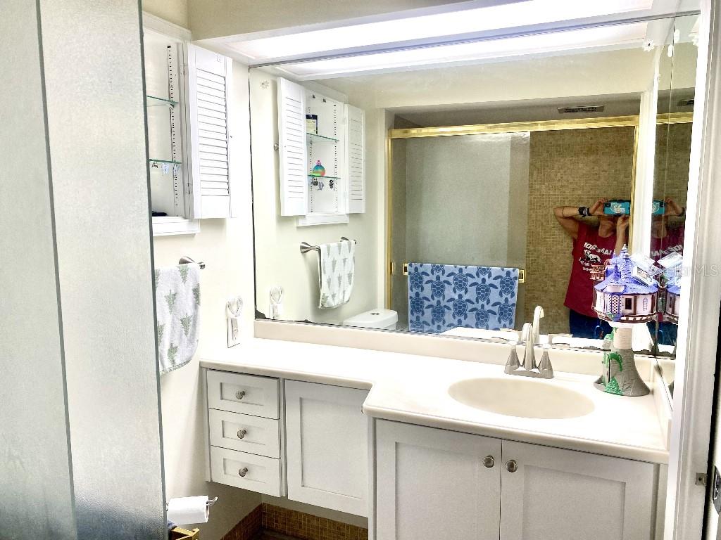 Image 13 of 15 For 307 Orangewood Lane