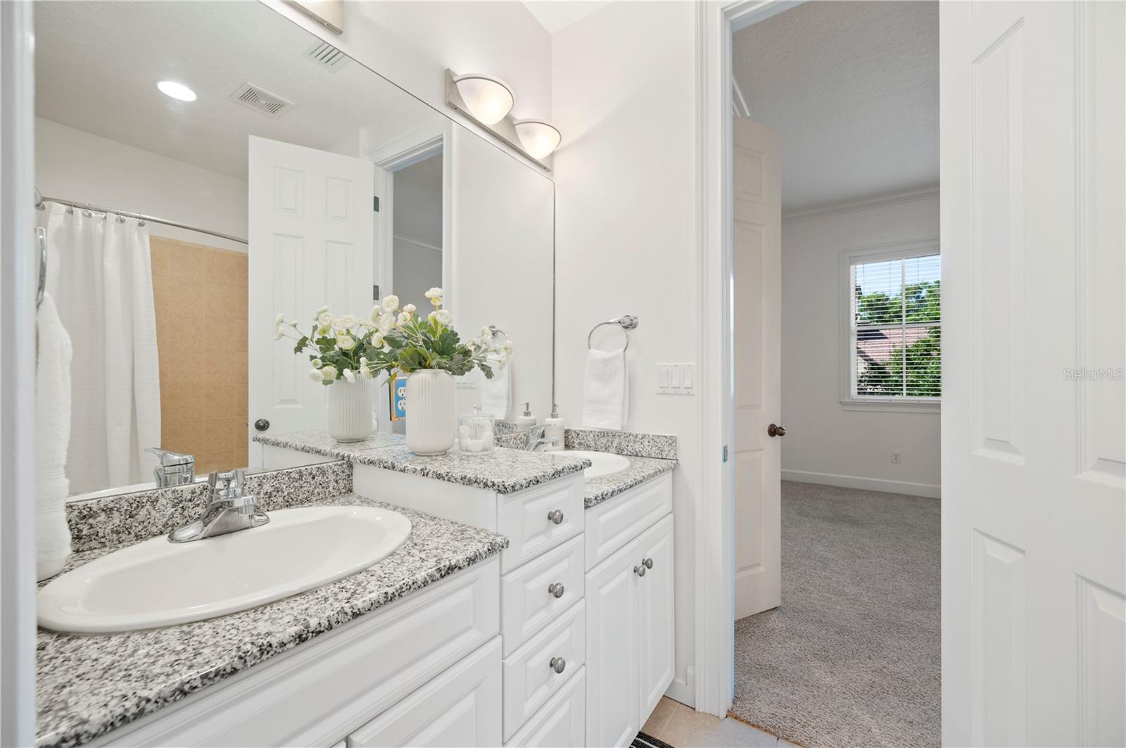 Image 20 of 40 For 3010 Stovall Street B