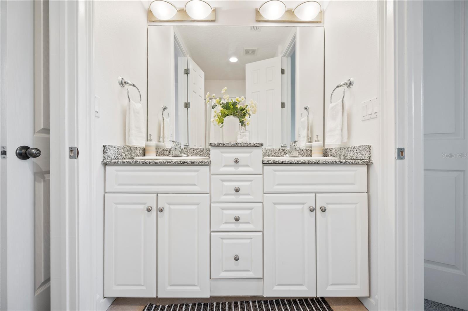 Image 21 of 40 For 3010 Stovall Street B