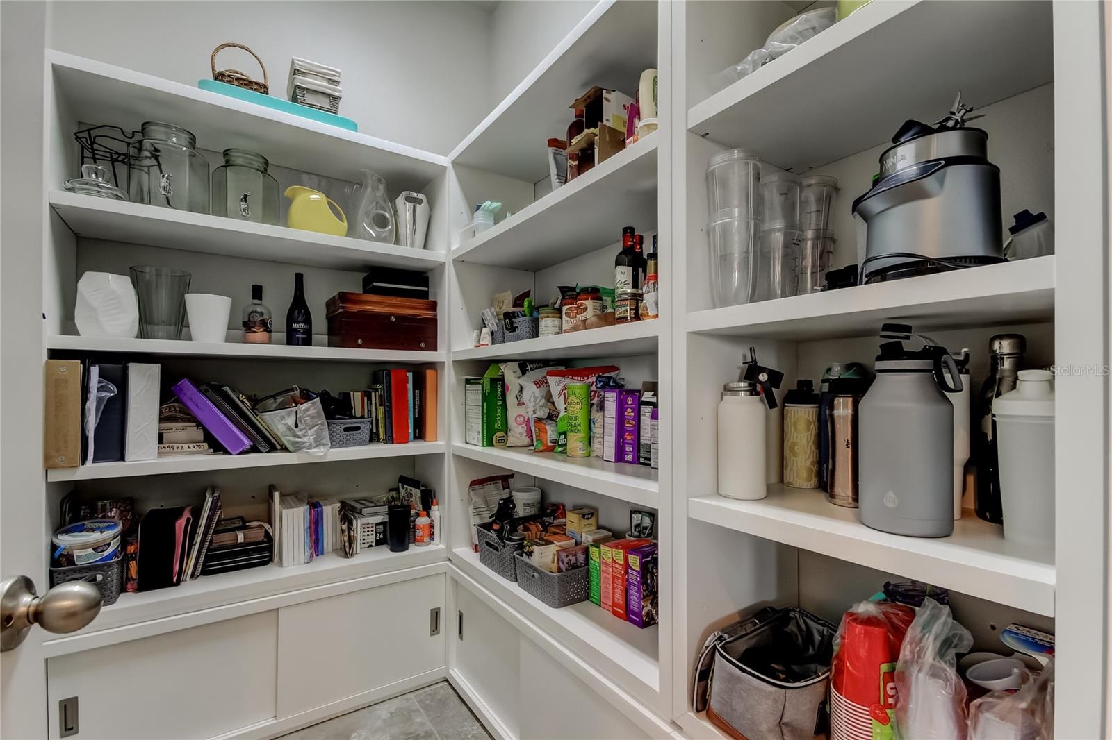 Image 22 of 62 For 11403 Quiet Forest Drive