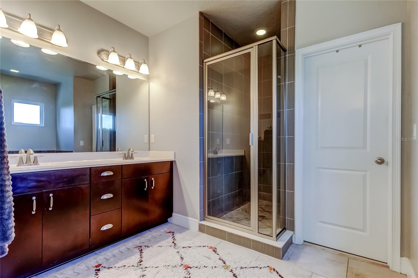 Image 44 of 62 For 11403 Quiet Forest Drive