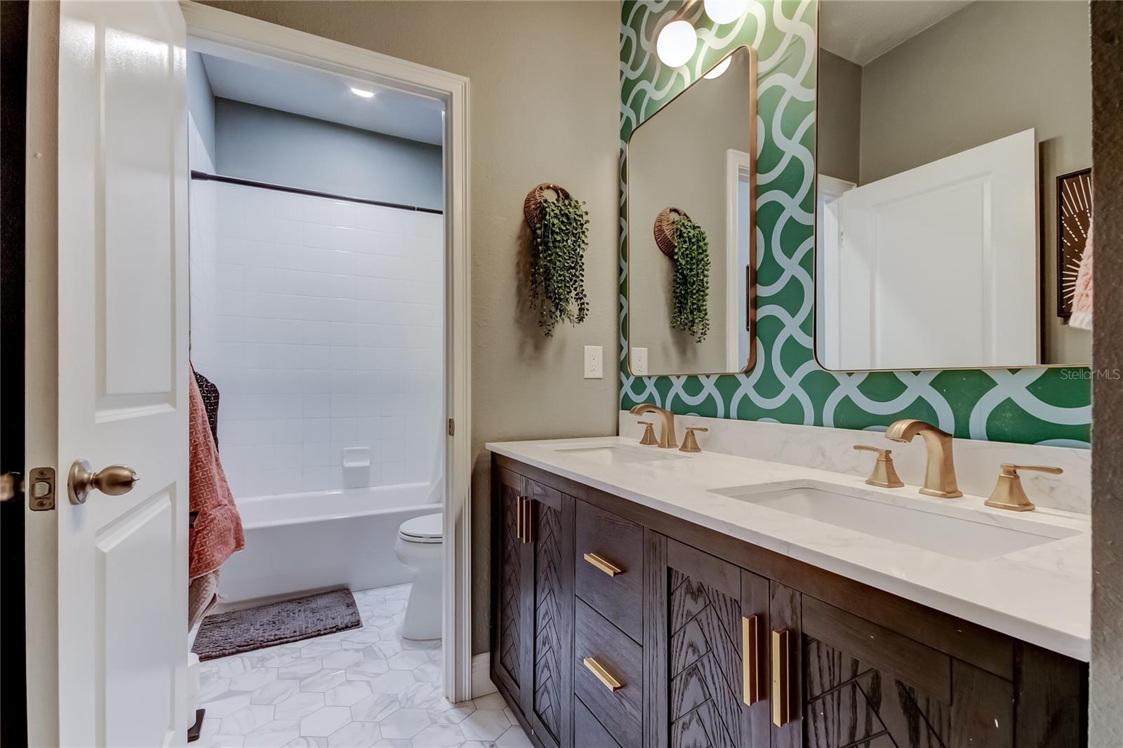 Image 55 of 62 For 11403 Quiet Forest Drive