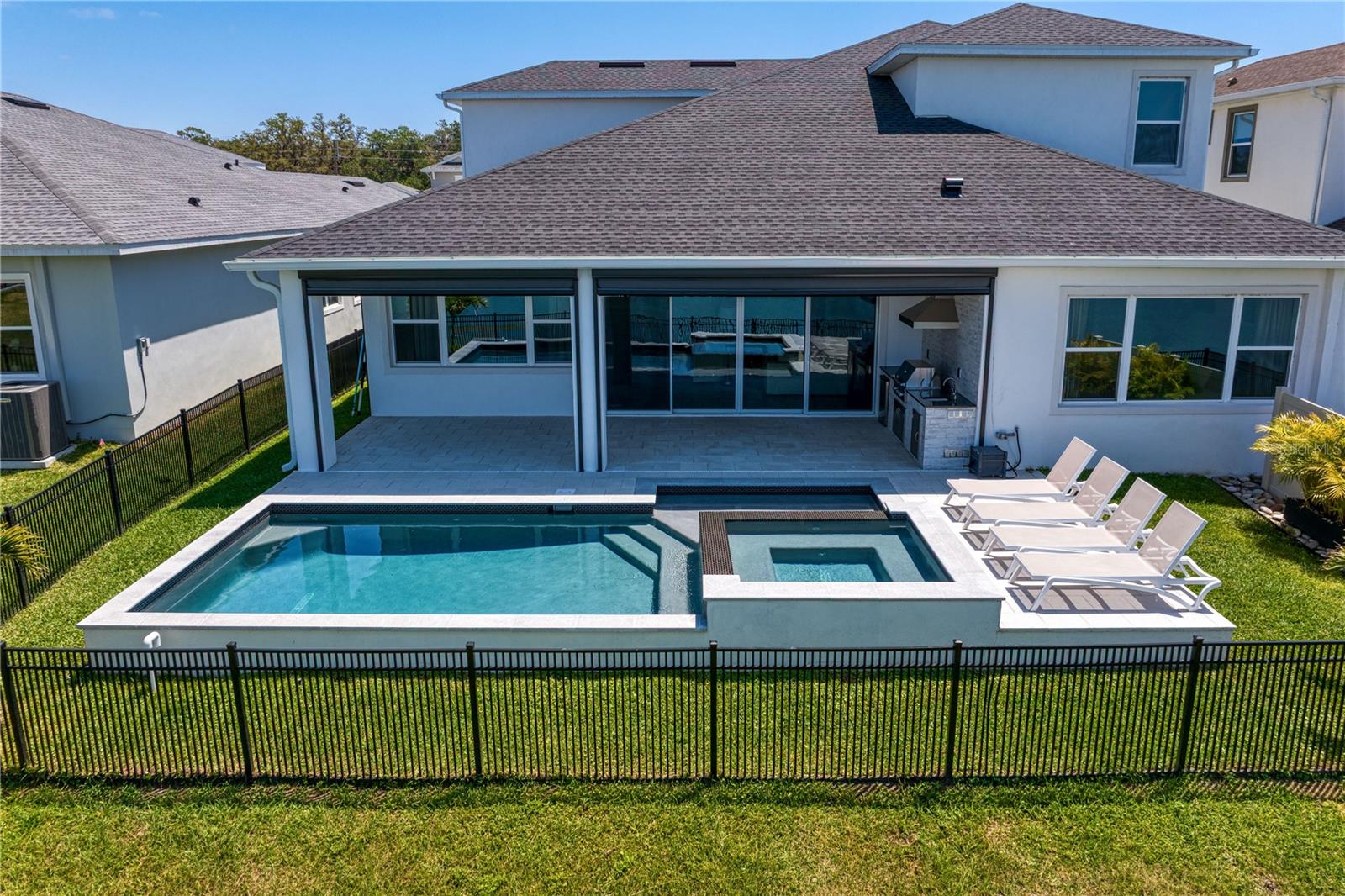 Listing photo id 0 for 8346 Ivy Stark Boulevard