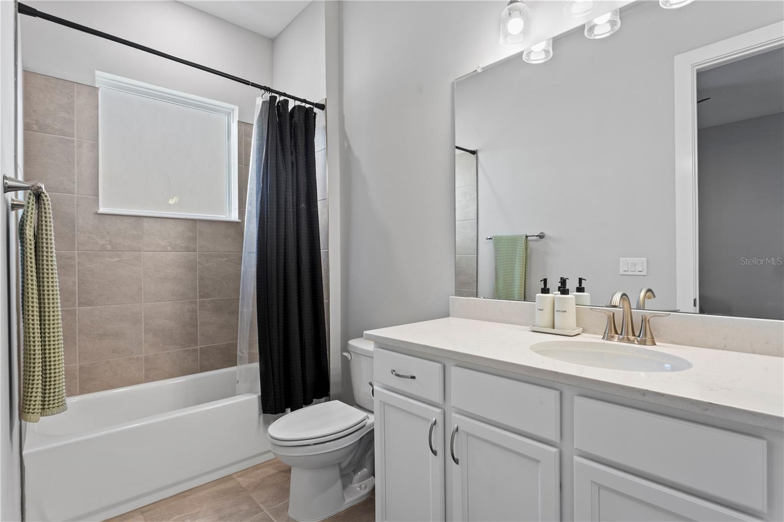 Listing photo id 21 for 8346 Ivy Stark Boulevard