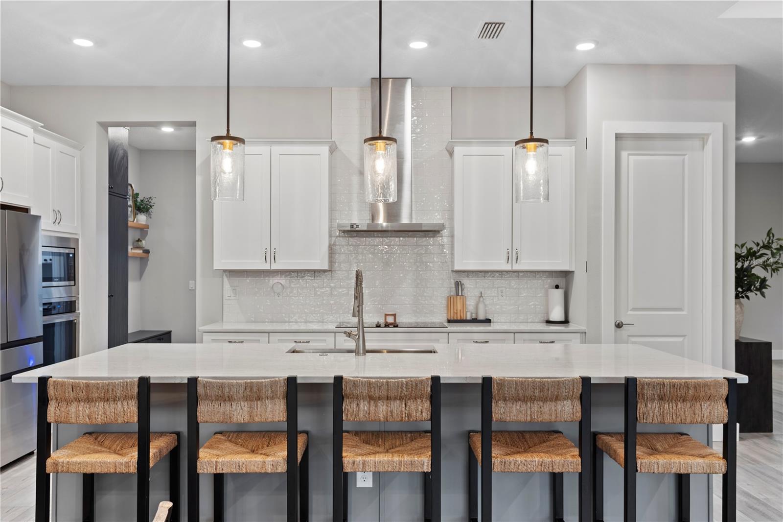 Listing photo id 1 for 8346 Ivy Stark Boulevard