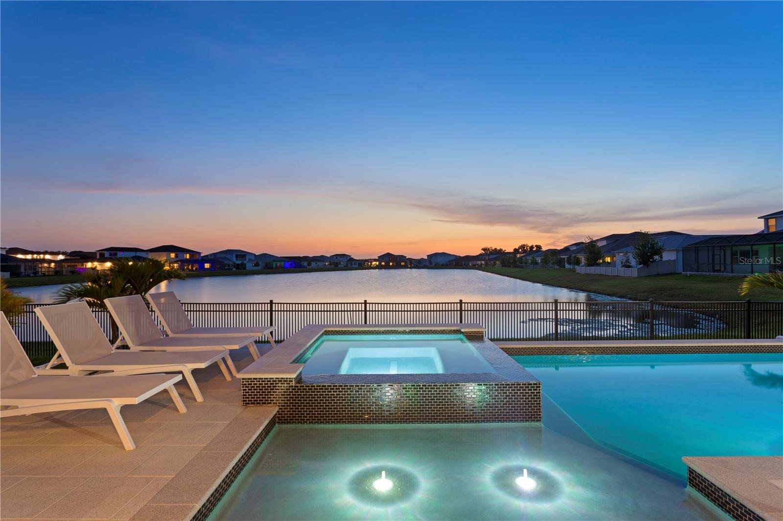 Listing photo id 33 for 8346 Ivy Stark Boulevard