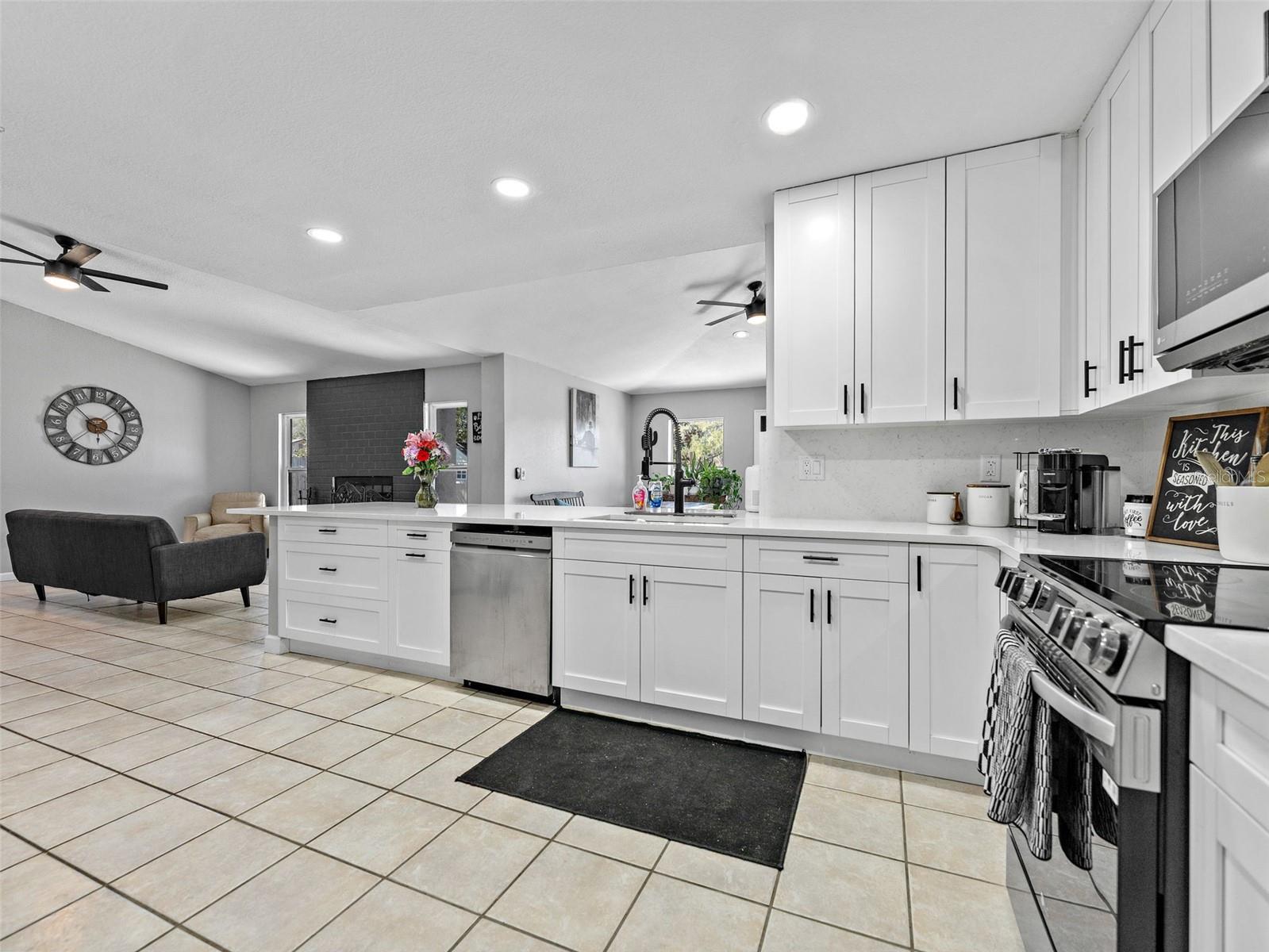 Image 13 of 40 For 17506 Fallowfield Drive