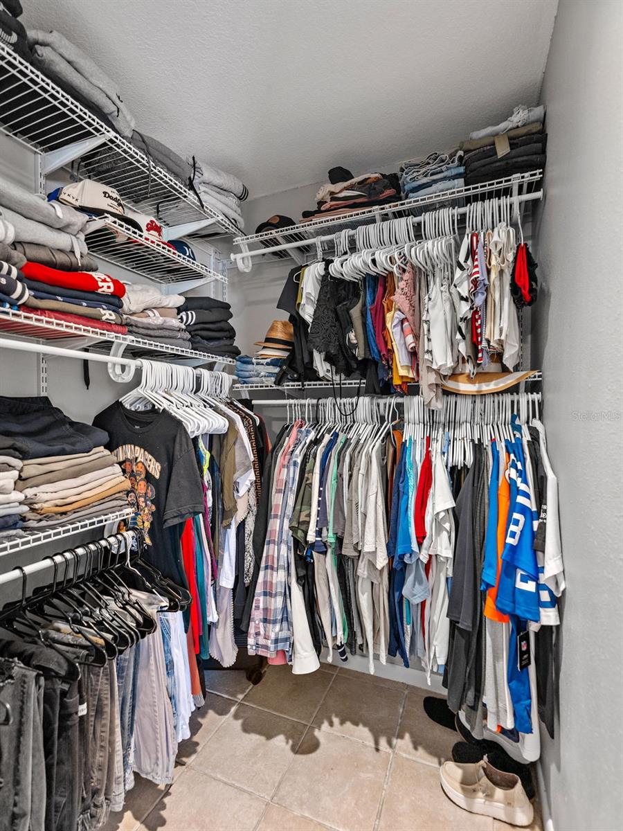 Image 19 of 40 For 17506 Fallowfield Drive