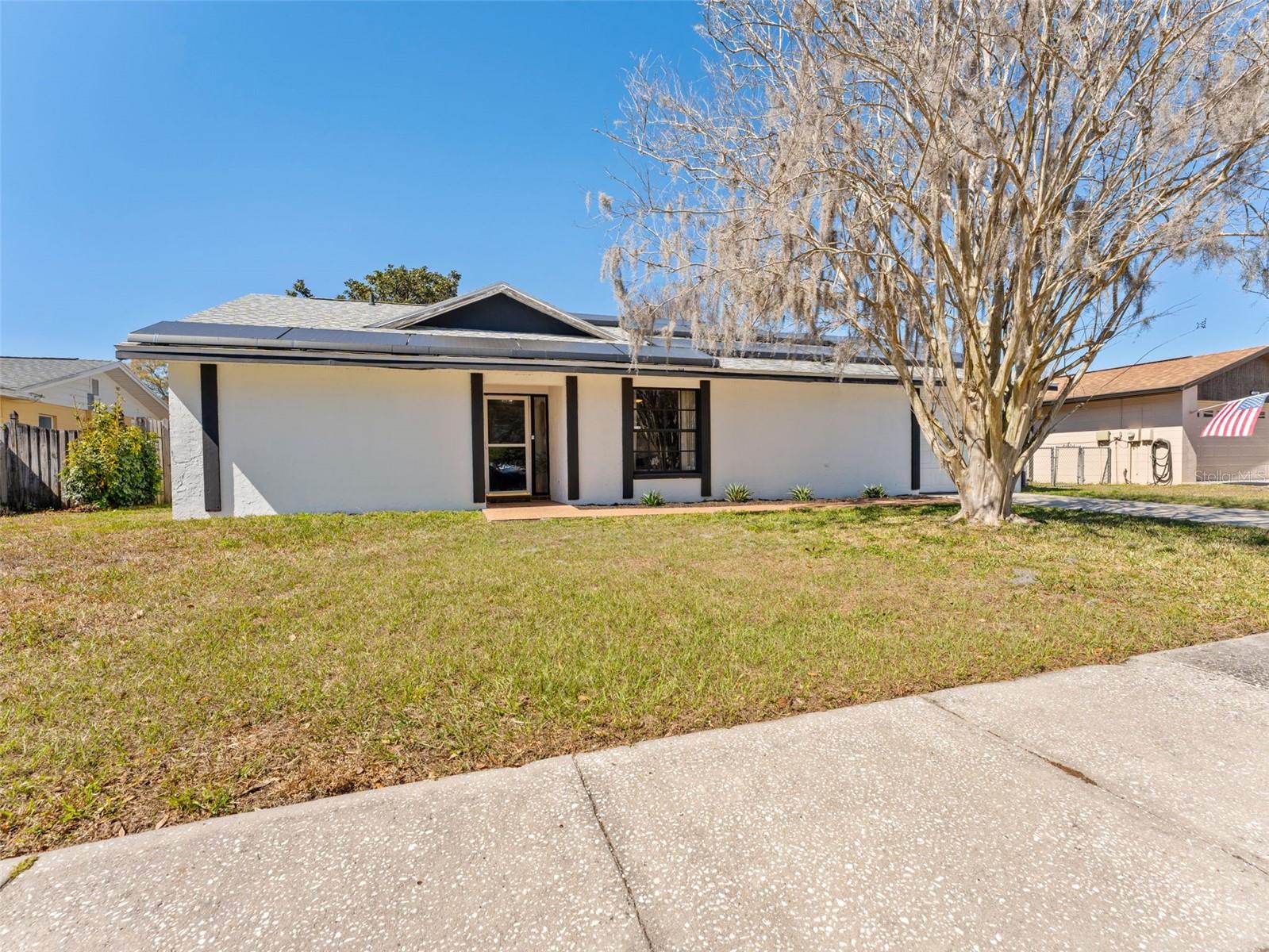 Image 2 of 40 For 17506 Fallowfield Drive