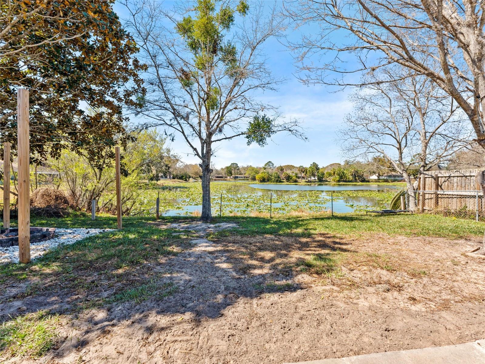 Image 33 of 40 For 17506 Fallowfield Drive